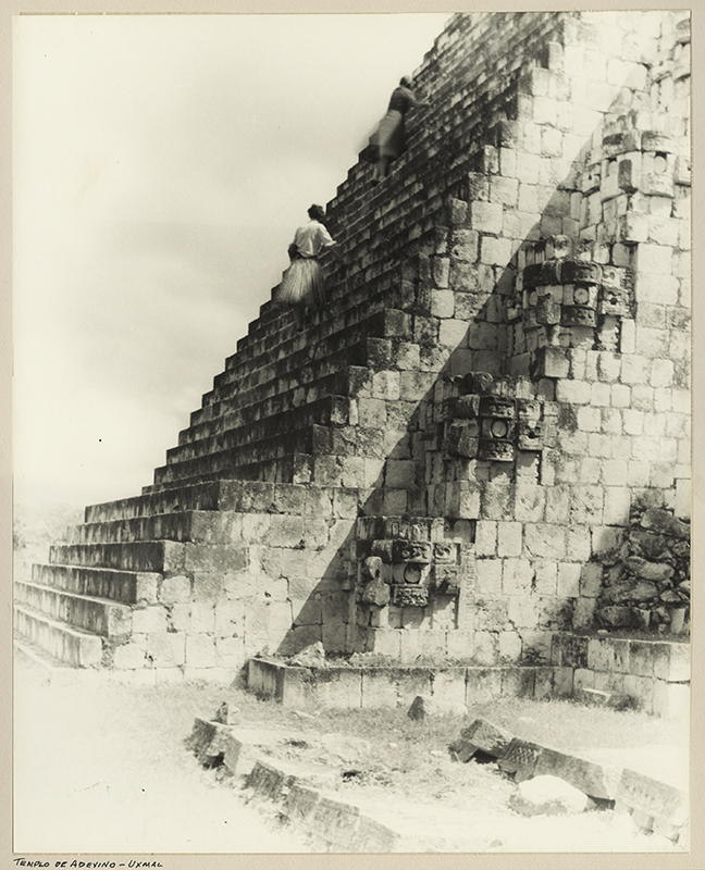 Templo de Adevino - Uxmal by Gordon Nicolson