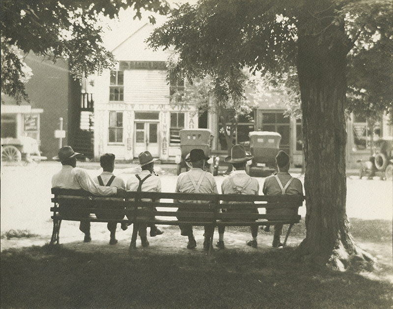 The Liars’ Bench by Frank M. Hohenberger