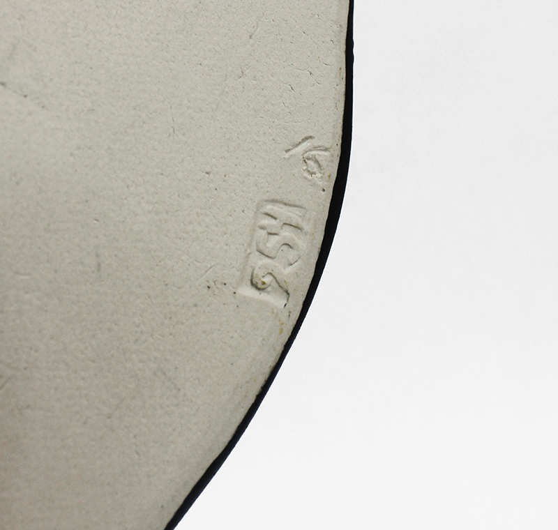 (Modernist platter) by Gertrud Bage